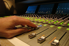 Audio hand